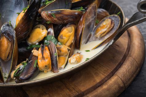 Mussels In Cream Traditional Mussel Dish From Ireland