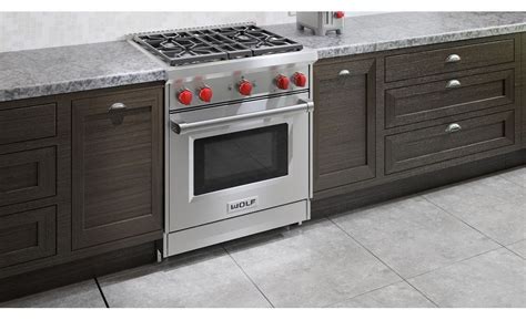 30" Gas Range GR304 Wolf Rangetop