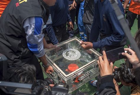 Black Box Reveals The Chaos In The Cockpit Before The Lion Air Plane Crash