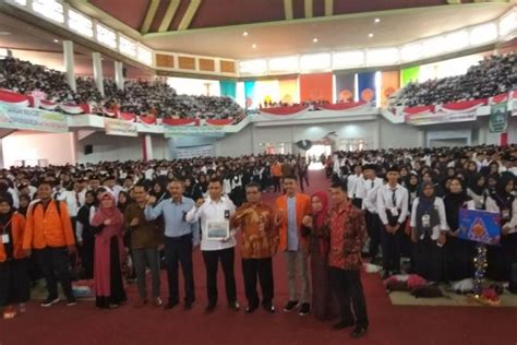 Enam Ribuan Mahasiswa Baru Unja Ikuti Pengenalan Kehidupan Kampus