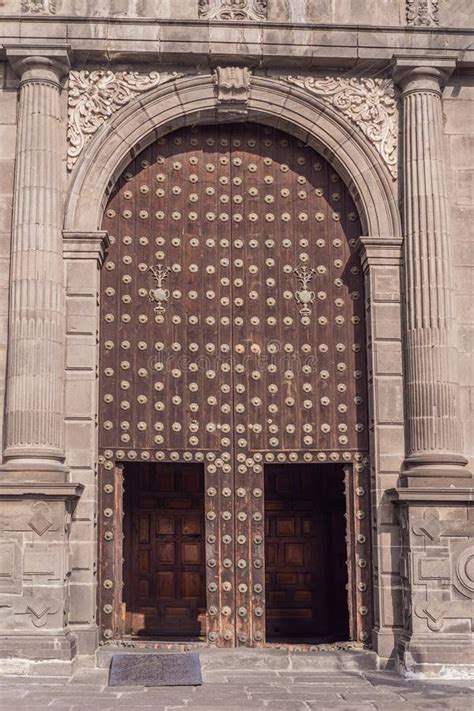 Catedral De Puebla Iconic Cathedral In Puebla Mexico Historic