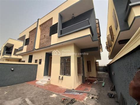 For Sale Luxuriously Built Bedroom Semi Detached Duplex With A Room