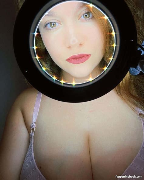 Carmen Curvy Nude Onlyfans Leaks The Fappening Photo