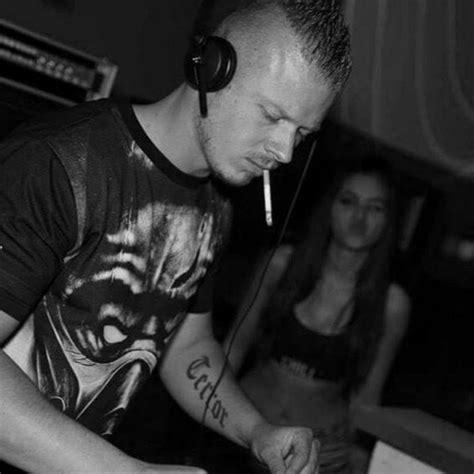 Stream Da Rushstyler Hardcore Tournament 01 23 04 16 By Exode Records