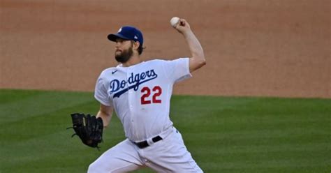 Dodgers Clayton Kershaw Pulled After Seven Perfect Innings In Win Vs