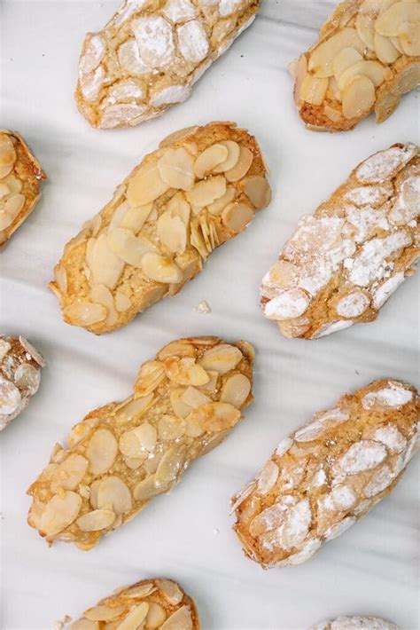 Chewy Almond Cookies Soft Amaretti Artofit