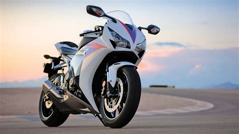 Honda Cbr Rr Bike Photos Overdrive