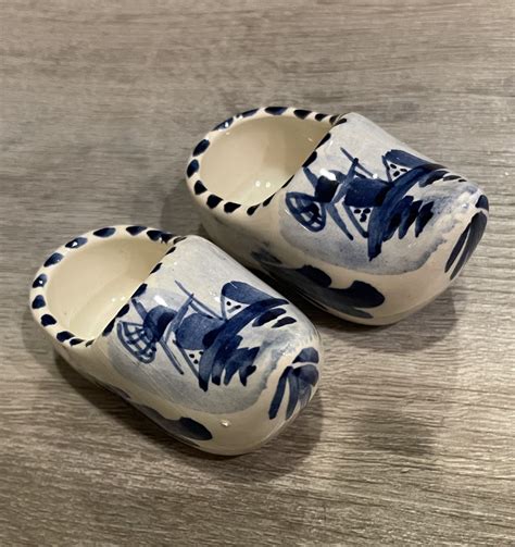 Retro Pair Of Ceramic Delft Blue Painted Clogs Made In Holland 64