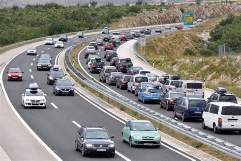 Na Autoceste U Hrvatskoj Postavlja Se Preko Digitalnih Kamera