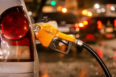 Defasagem No Pre O Da Gasolina Praticado Pela Petrobras J Chega A