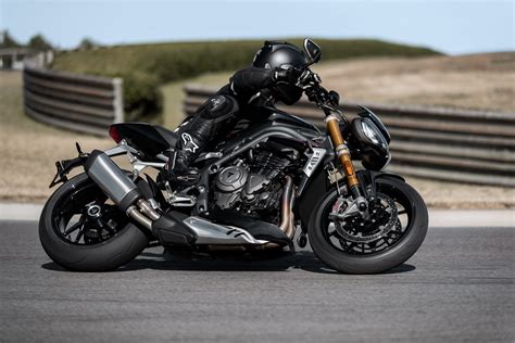 2022 Triumph Speed Triple 1200 Rs [specs Features Photos] Triumph Motorcycle Forum Triumphtalk