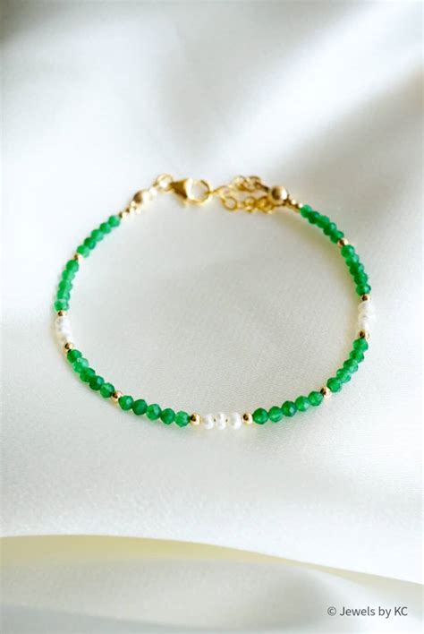 Groene Edelsteen Armband Met Jade En Zoetwater Parels Van K Gold