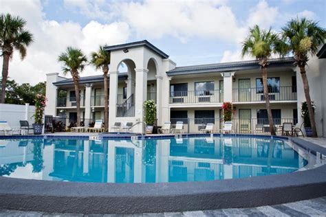 [UPDATED] 20 Dreamy Pet Friendly St Augustine Hotels