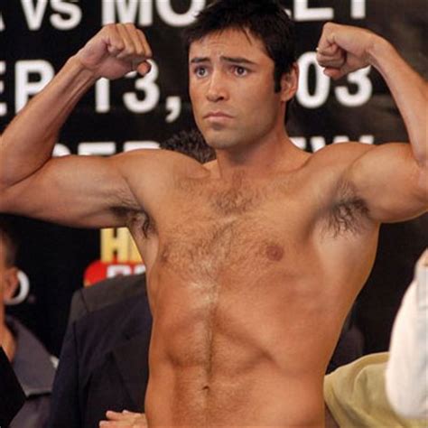 Oscar De La Hoya - famous Super-featherweight boxing star born in ...