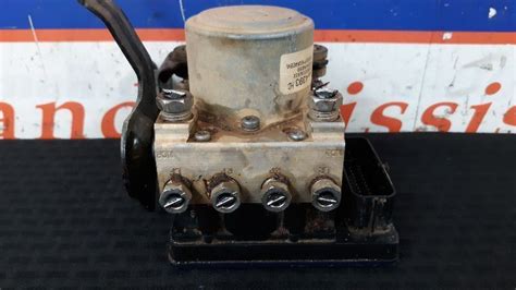 19 ENSEMBLE POMPE ABS GMC SIERRA 2500 OEM 84384400 EBay