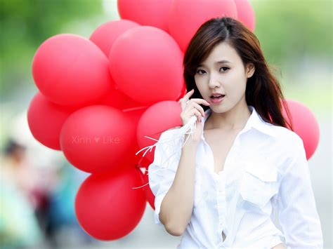Brunette Asian Beautiful Girl Photo HD Wallpapers Preview Wallpaper