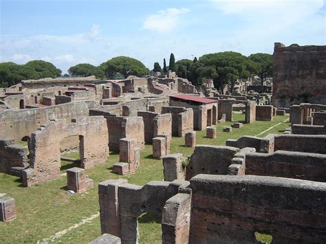 Il Parco Archeologico Di Ostia Antica Il Porto Di Roma Crocevia Di