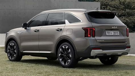 2024 Kia Sorento Gets a Funky Fresh Front and New Curved Display