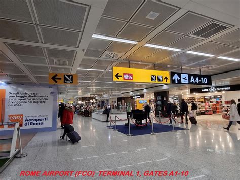 Smoking at Rome - Leonardo da Vinci - Fiumicino Airport (FCO)