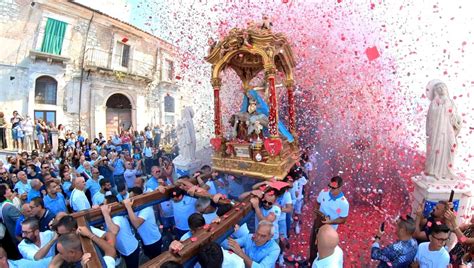 Monterosso Almo Grande Festa Per Celebrare La Regina Quotidiano Di