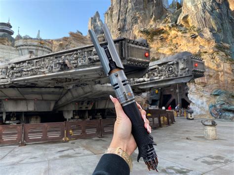 Cal Kestis Legacy Lightsaber Finally Debuts At Star Wars Galaxy’s Edge In Disney’s Hollywood