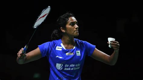 Pv Sindhu Progresses To Semis Saina Nehwal And Hs Prannoy Lose Close