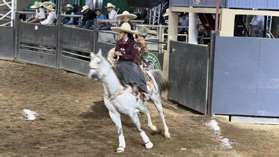 Saganoticias Equipo Rg Triunfa En Charreada Nocturna