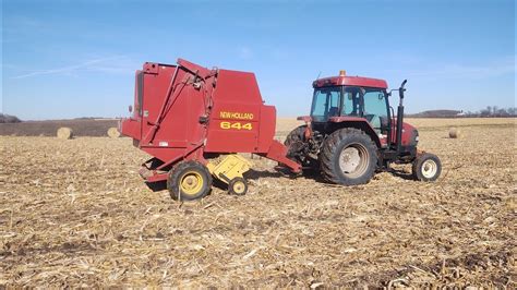 Round Baling Corn Stalks Youtube