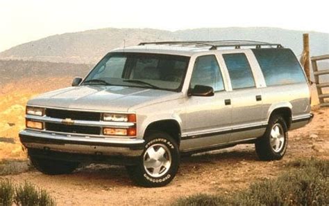 Used 1998 Chevrolet Suburban Consumer Reviews 34 Car Reviews Edmunds