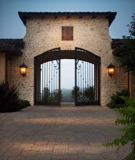 Driveways | House entrance, Hacienda style homes, Hacienda style