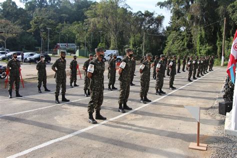 Notícia Tiro de Guerra de Cajati realiza entrega do Braçal de Monitor