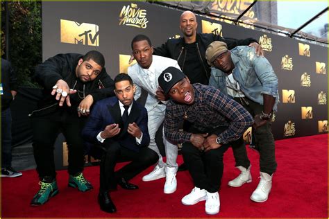 Straight Outta Compton Wins True Story Award At Mtv Movie Awards 2016