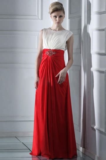 La Mode Des Robes De France Robe Longue Rouge Et Blanche