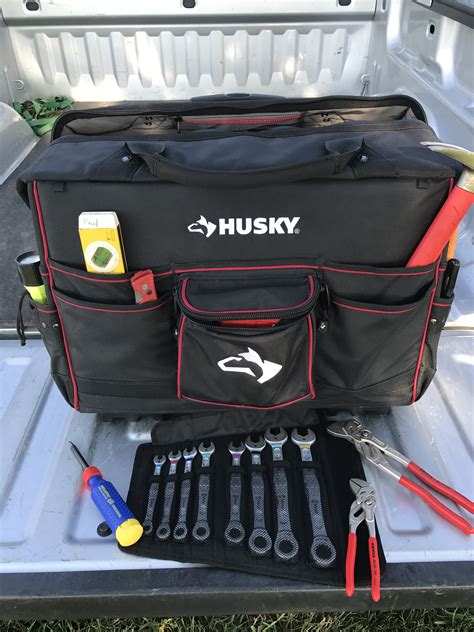 Husky 22in Pro Grade Rolling Tote The Tool Pig