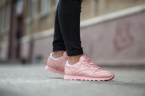 Кроссовки Оригинал Reebok X Spirit Classic Leather Patina Pink Bd2771 купить по цене 1 889