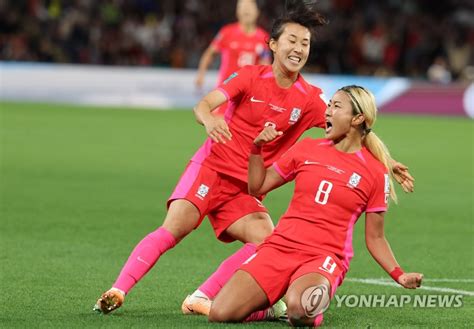 한국 여자축구 월드컵 사상 첫 선제골독일과 전반 1 1로 맞서 연합뉴스