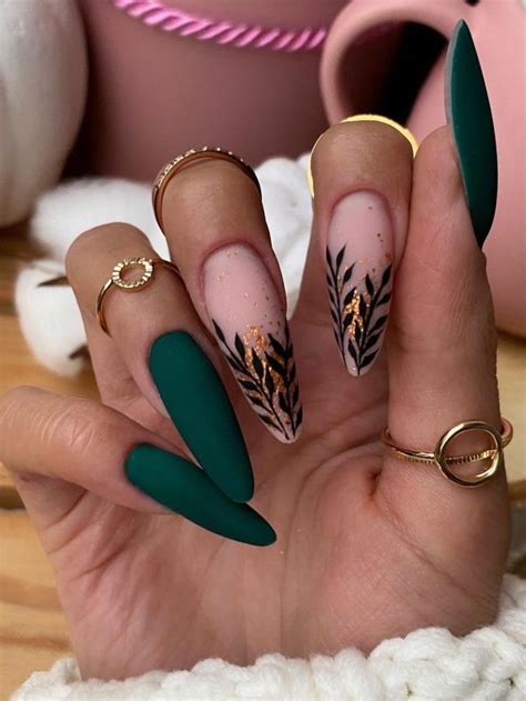 Emerald Green Nails 45 Gorgeous Looks And Ideas To Try Green Nails