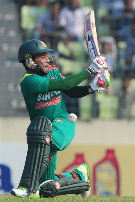 Mushfiqur Rahim Plays A Sweep Shot During His Knock Espncricinfo