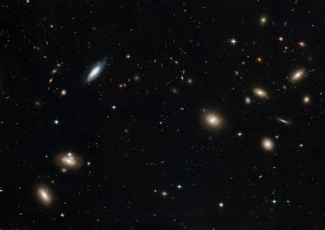 Hubble Zooms In On Coma Galaxy Cluster - Universe Today