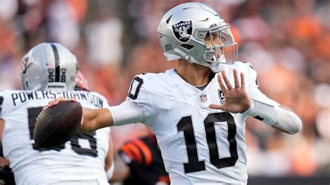 Who Will Be QB1 for the Raiders Moving Forward?