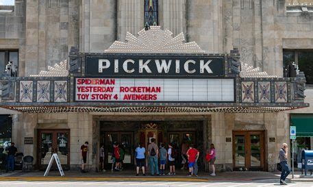 Tygodnik Program - Pickwick Theatre nie zostanie zamknięty!