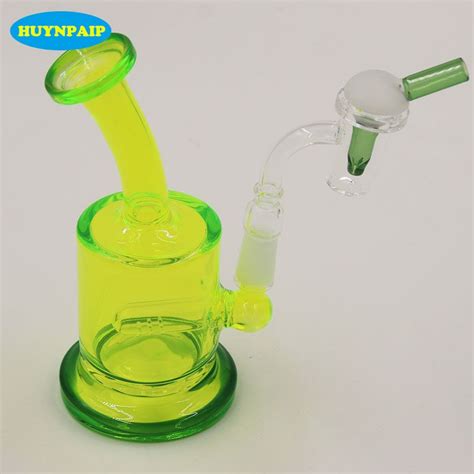 2020 Fluorescent Green Mini Water Pipe Percolator Glass Bongs Rig 10 Mm Joint With Quartz Nail