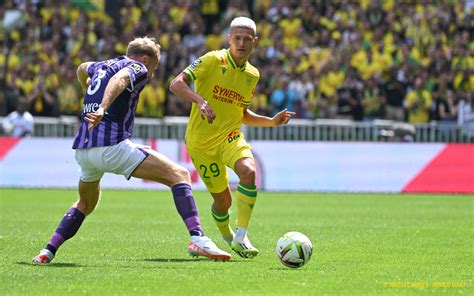 Fc Nantes Fc Nantes As Monaco Les Chos Du Match H