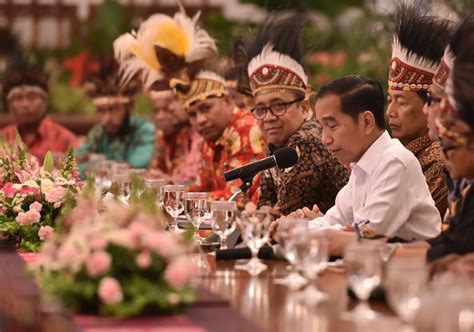 Sekretariat Kabinet Republik Indonesia Presiden Jokowi Janji Berikan