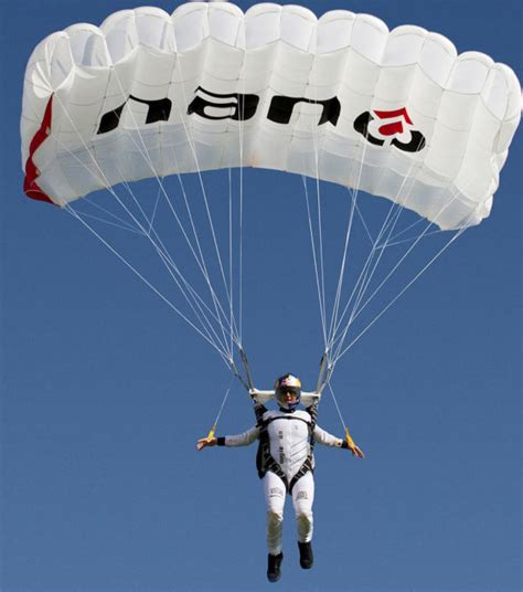 How Parachutes Work - Western New York Skydiving