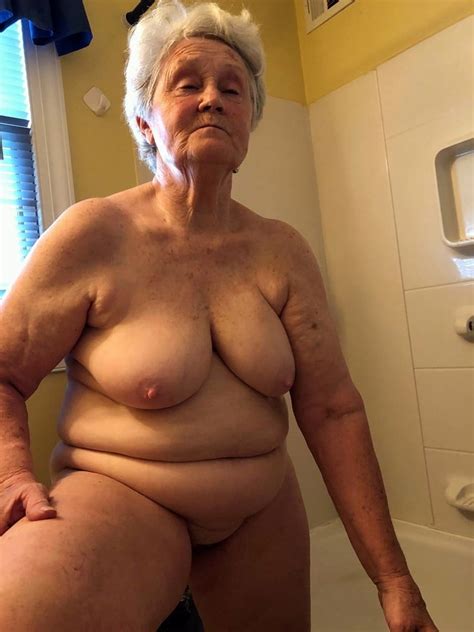 Naked Pics Of Sexy Gung Ho Grandmas TheMaturePornPics