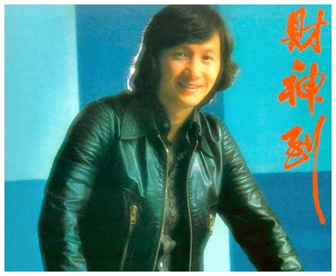 50年前，许冠杰凭一首单曲打开粤语歌大门，注定他才是粤语歌神