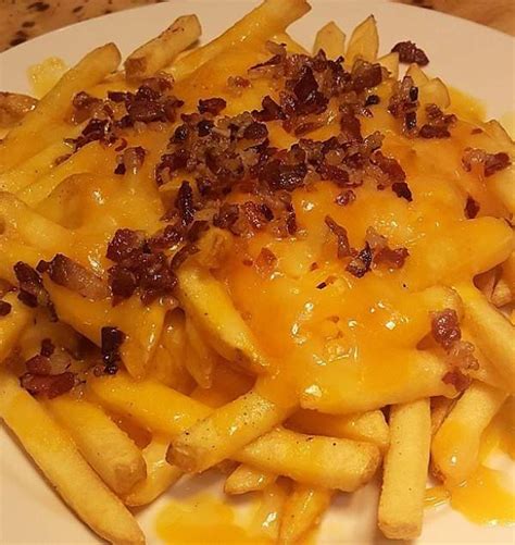 Outback Steakhouse Aussie Cheese Fries - Recipe Goldmine