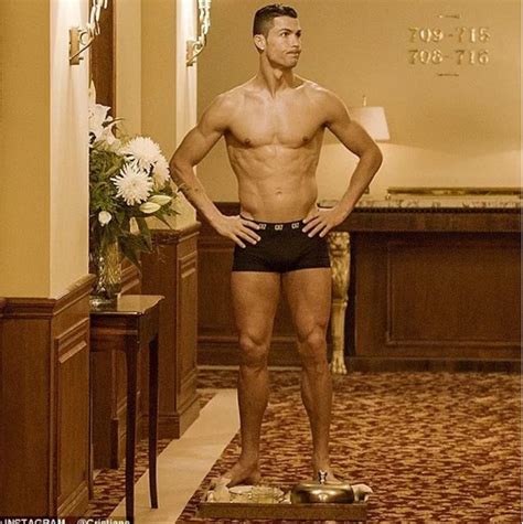 Cristiano Ronaldo Earns N126million Per Instagram Post See What Others