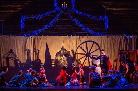 The Joffrey Ballet In Wheeldon S The Nutcracker Fabrice Calmels